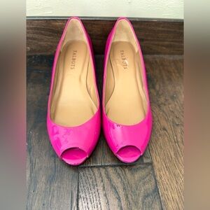 Talbots Fuscia Flamble Patent Leather Peep Toe Heel - size 7